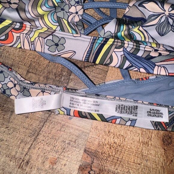 Victoria's Secret Sport Strappy Floral Sports Bra Small Blue Multicolor - Picture 5 of 10
